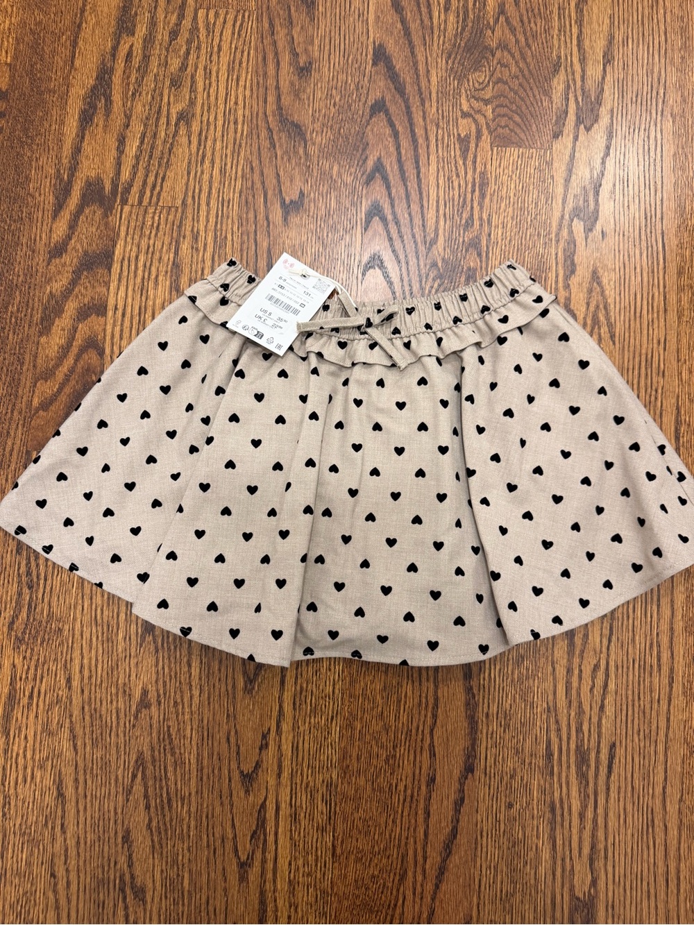 Zara Beige Skirt with Black Heart Print